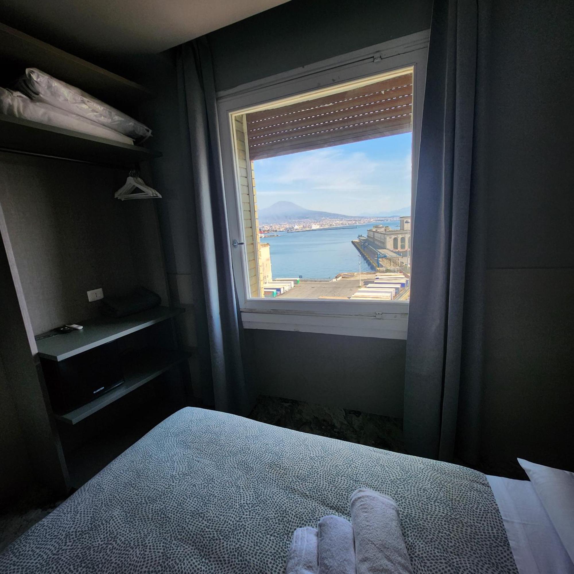 Mia Beverello Naples